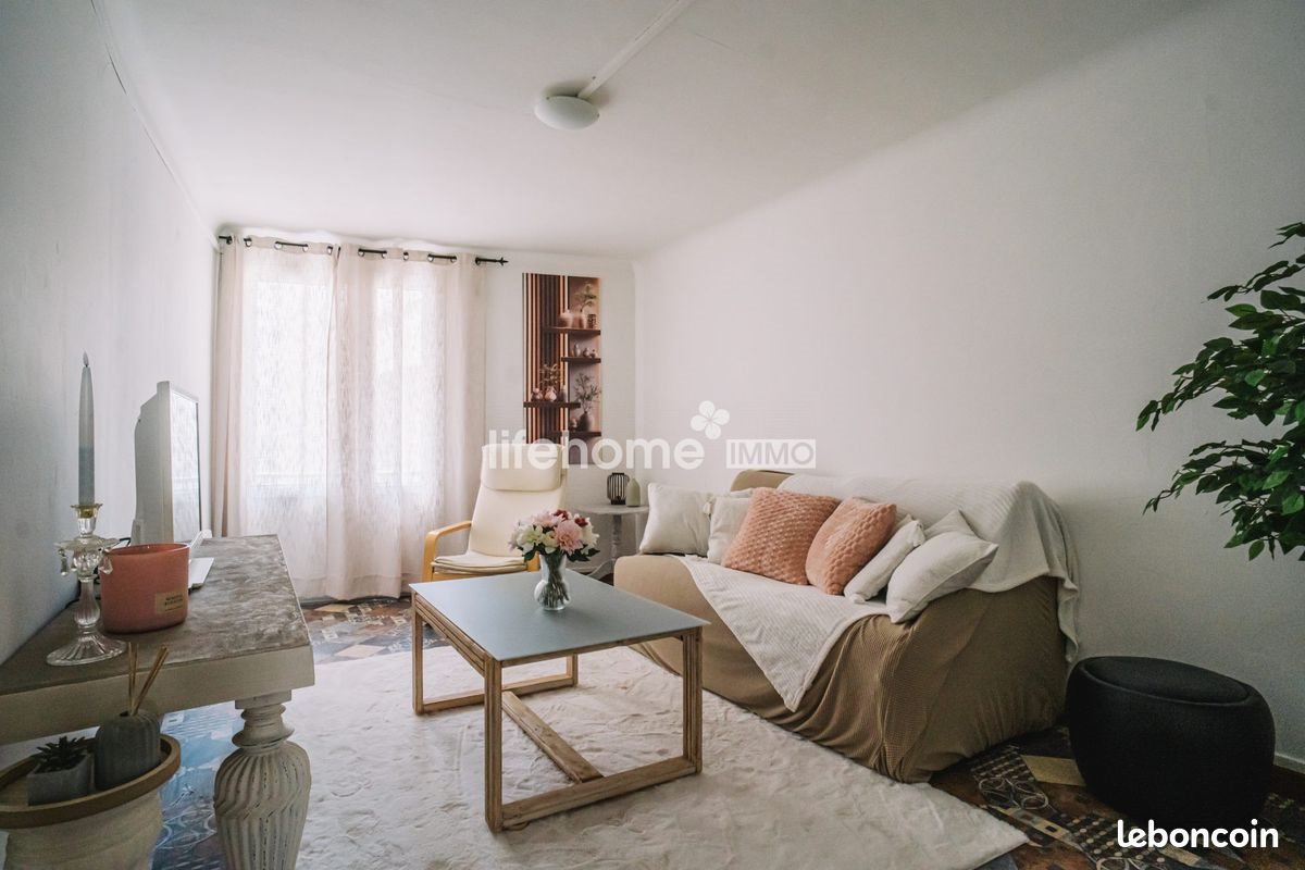 Maison à vendre, 76m², Villelaure