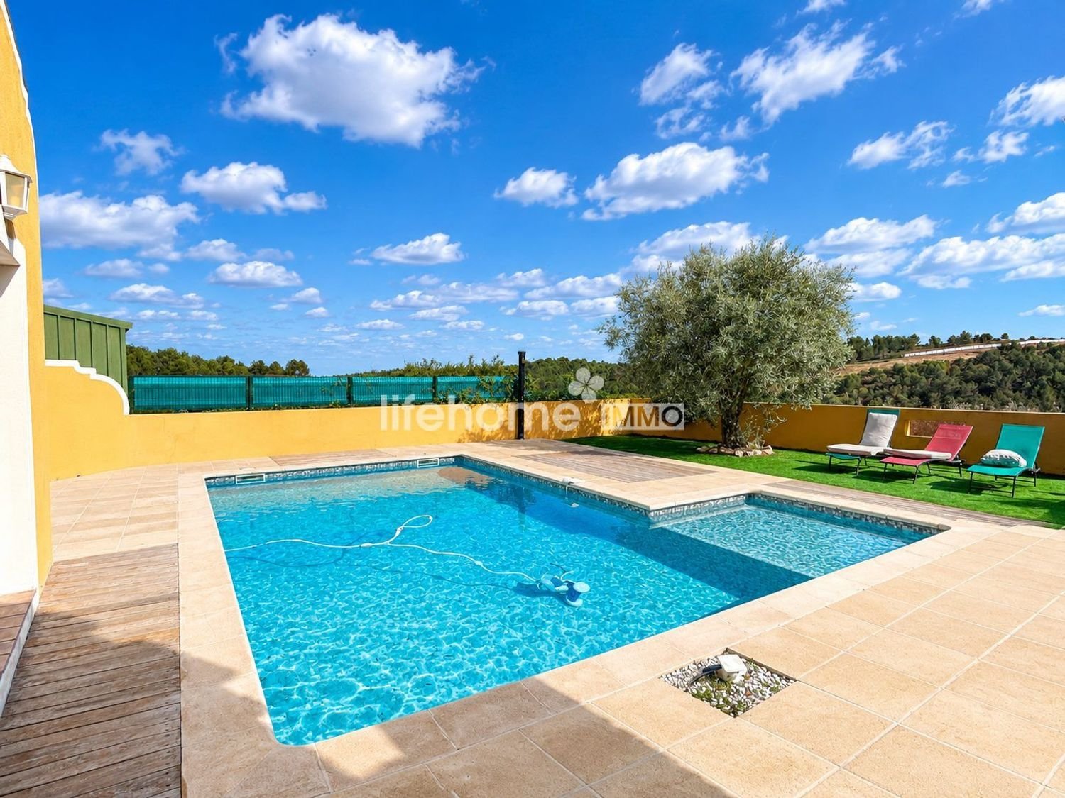 Maison à vendre, 173m², Vailhauquès