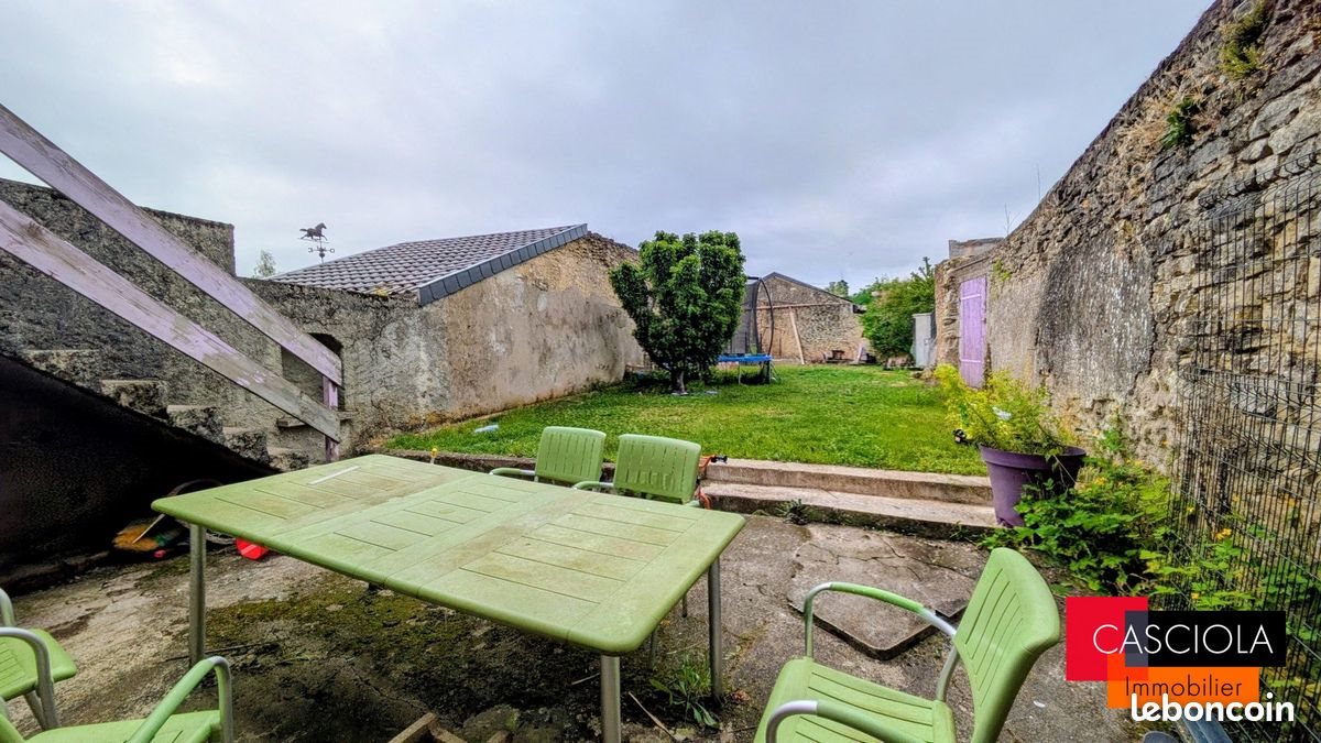 Maison à vendre, 220m², Courcelles-Chaussy