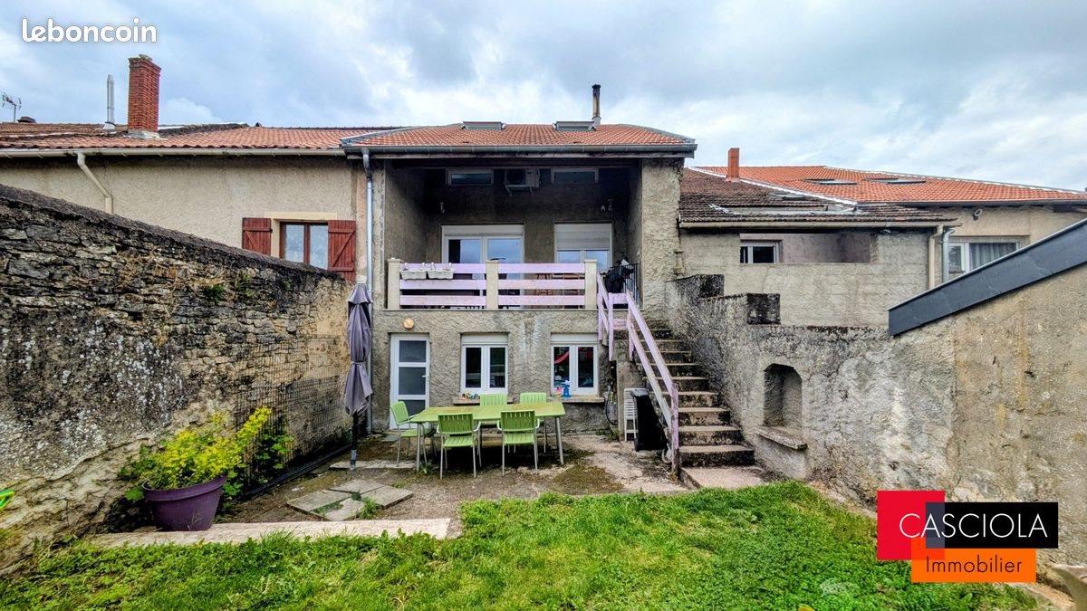Maison à vendre, 220m², Courcelles-Chaussy