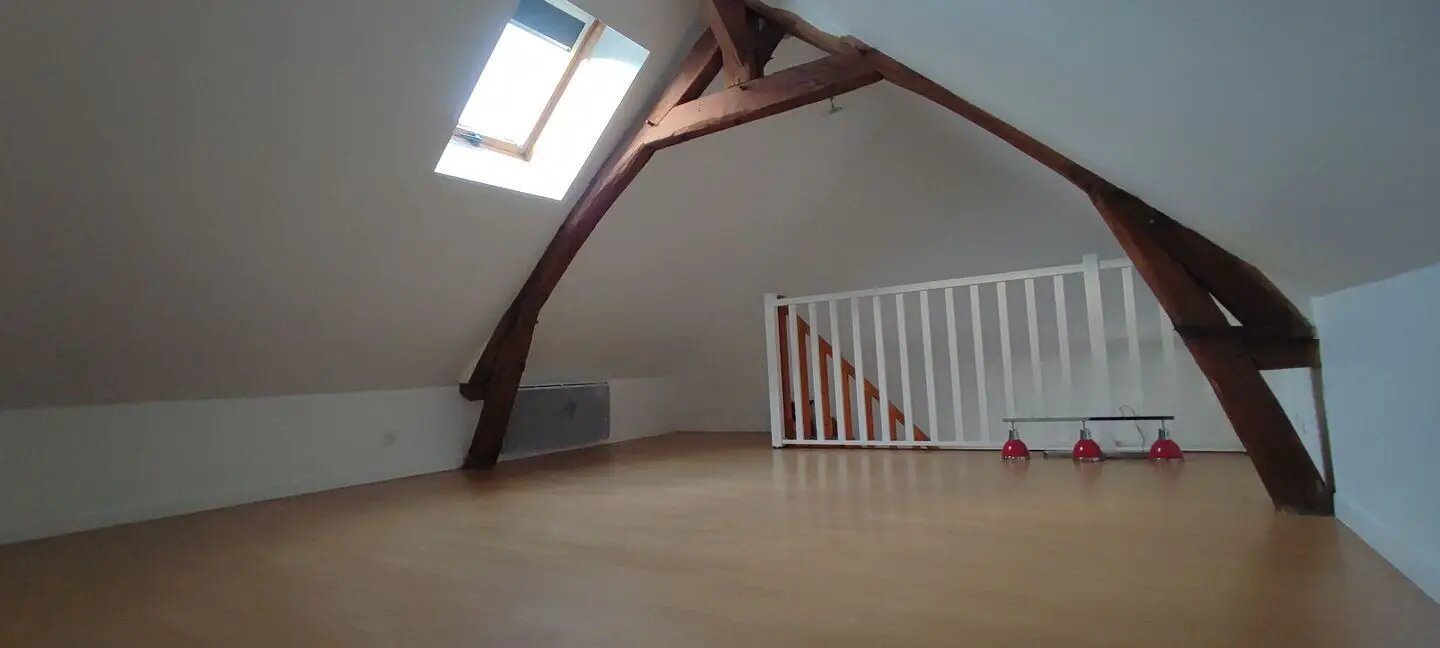 Appartement à louer, 28m², Clermont