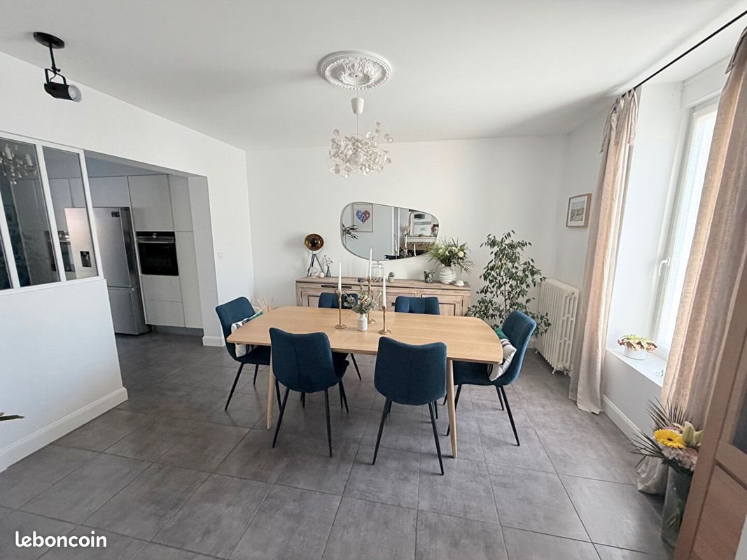 Maison à vendre, 201m², Cholet