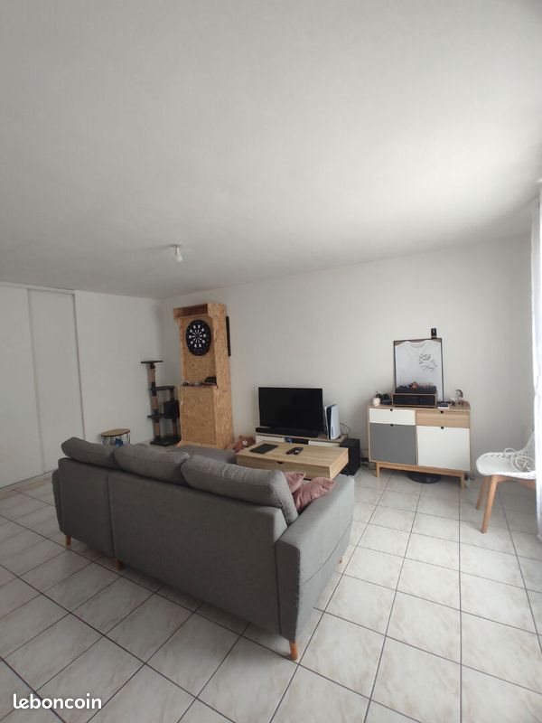Appartement à louer, 61m², Beaupréau