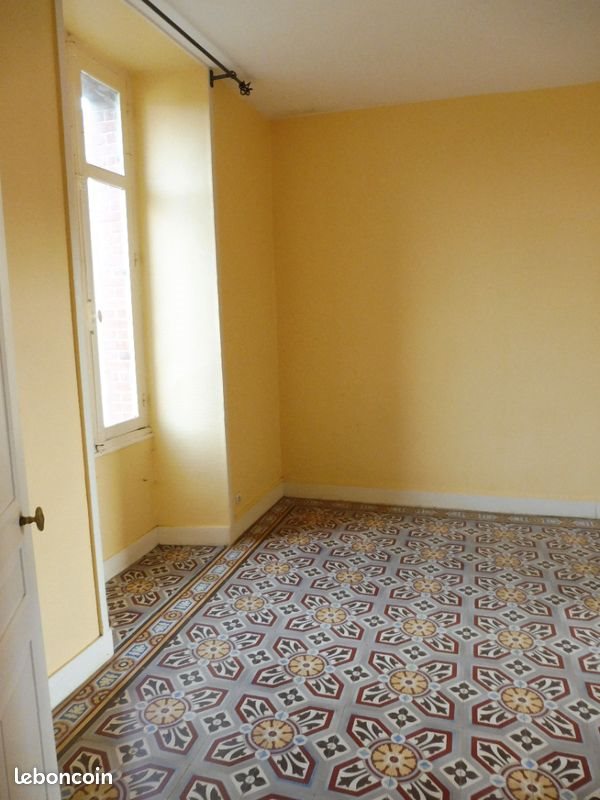 Maison à louer, 73m², Jallais