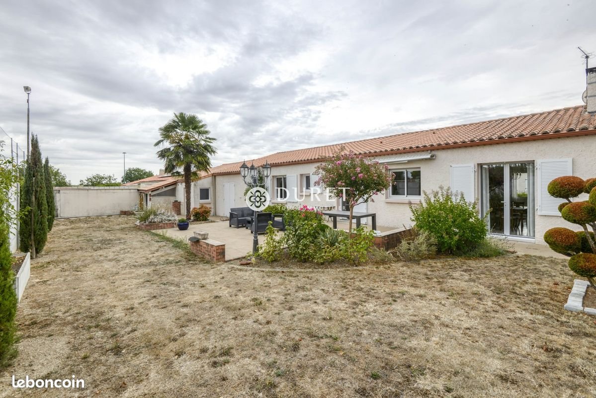 Maison à vendre, 143m², Cugand