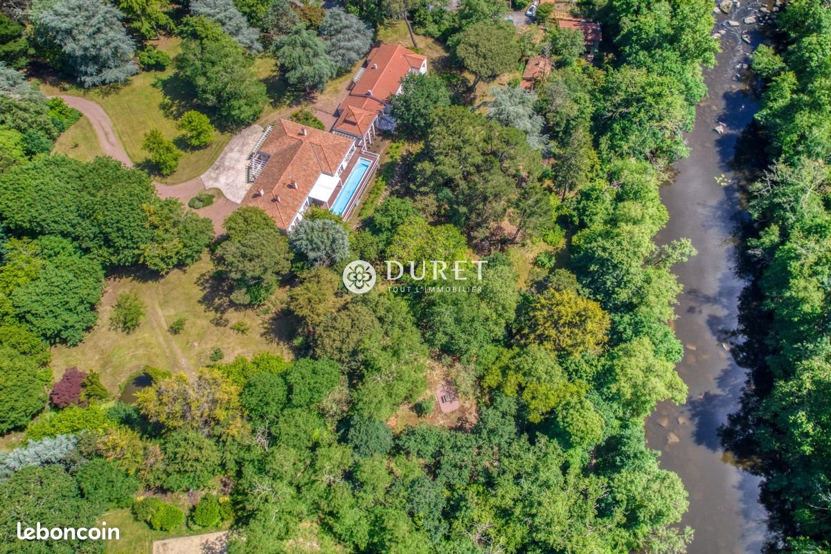 Maison à vendre, 358m², Gétigné