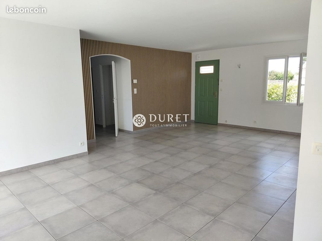 Maison à louer, 97m², Montaigu
