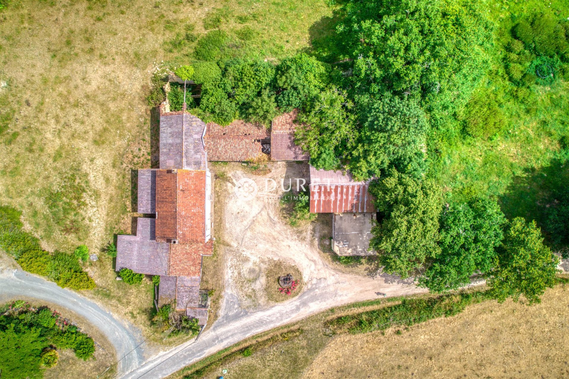 Maison à vendre, 550m², Maisdon-sur-Sèvre