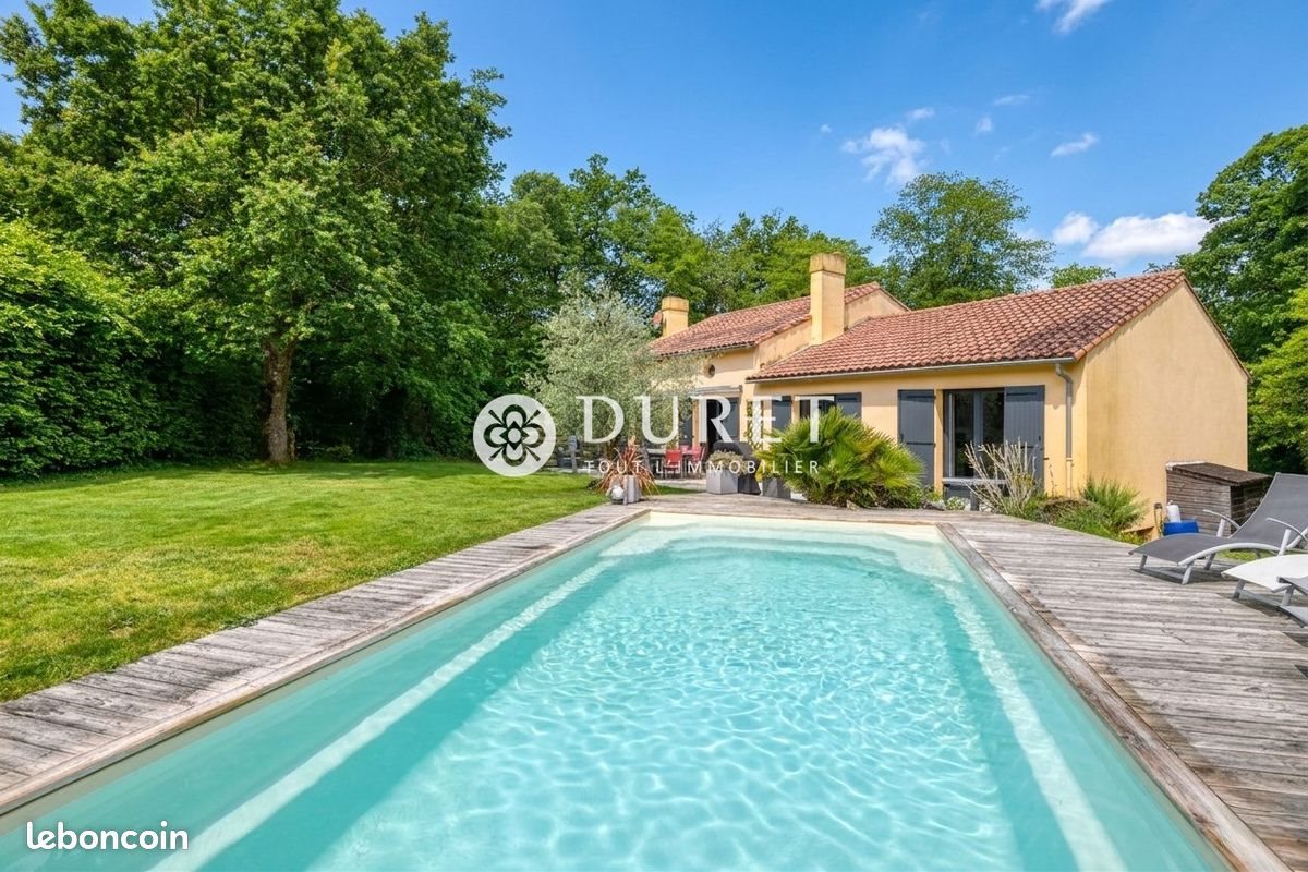 Maison à vendre, 208m², Saint-Fiacre-sur-Maine