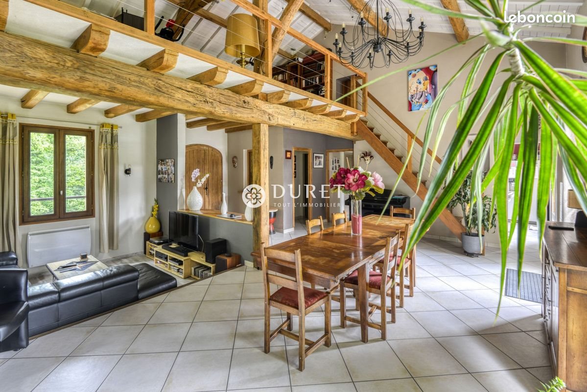 Maison à vendre, 208m², Saint-Fiacre-sur-Maine