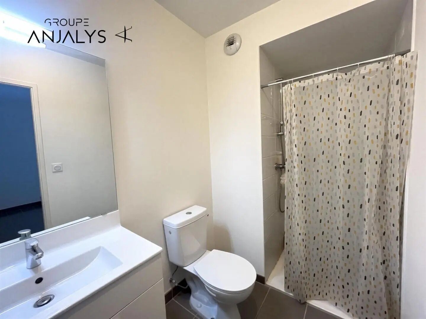 Appartement à louer, 21m², Décines-Charpieu
