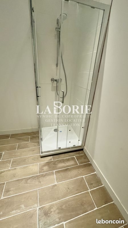 Appartement à louer, 28m², Bagnols-sur-Cèze