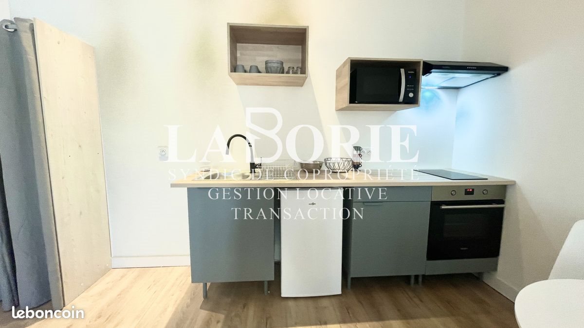 Appartement à louer, 28m², Bagnols-sur-Cèze
