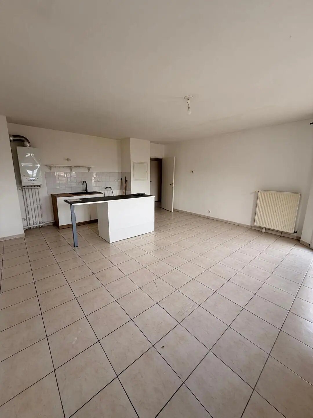 Appartement à louer, 45m², Pont-sur-Yonne