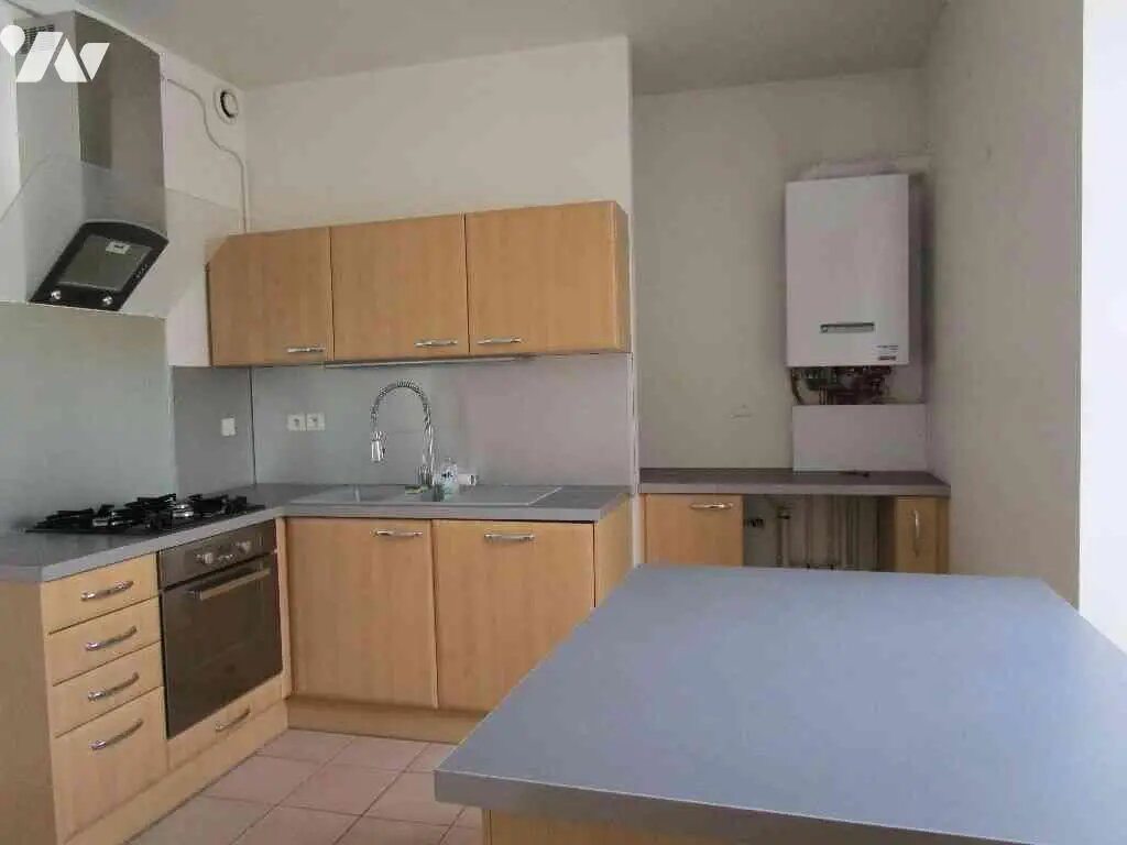 Appartement à louer, 80m², Châlons-en-Champagne