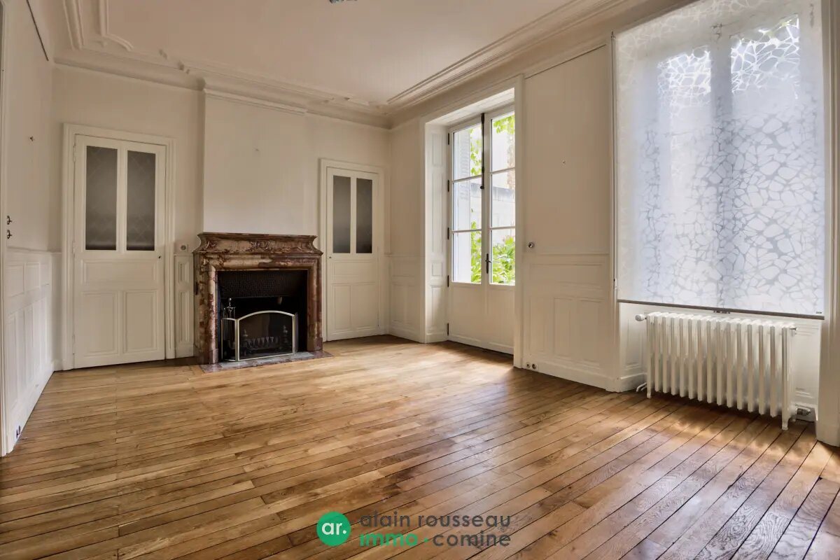 Maison à vendre, 211m², Angers