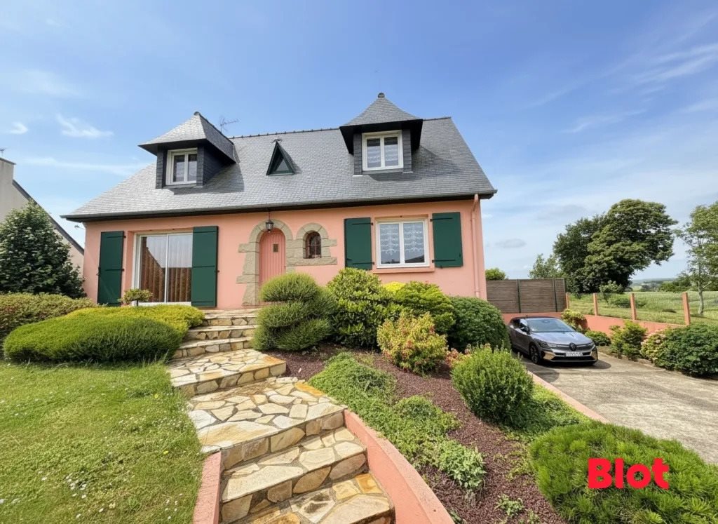 Maison à vendre, 134m², Bédée