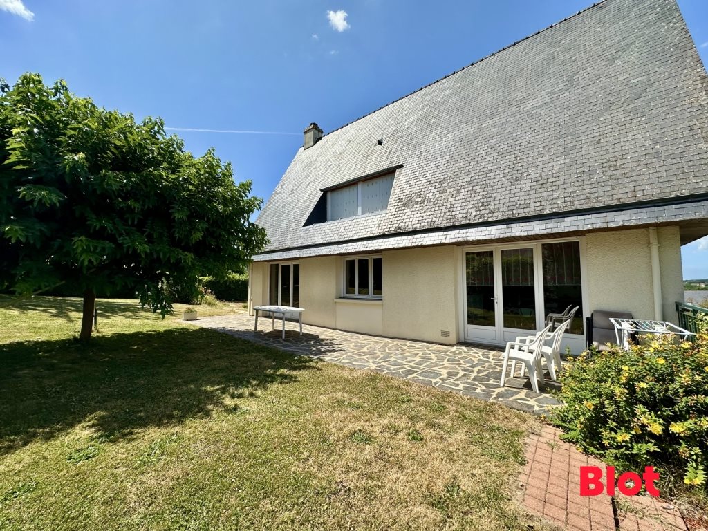 Maison à vendre, 147m², Montfort-sur-Meu
