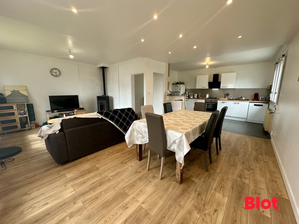 Maison à vendre, 89m², Boisgervilly