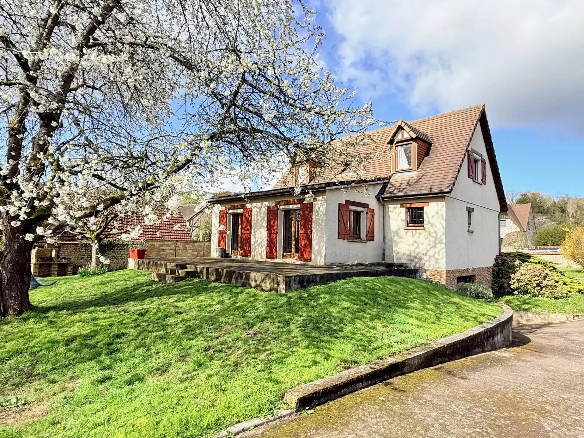 Maison à vendre, 116m², Hondouville
