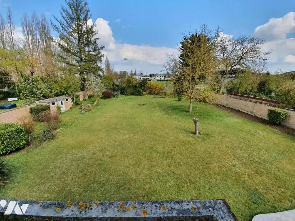 Maison à louer, 243m², Amiens