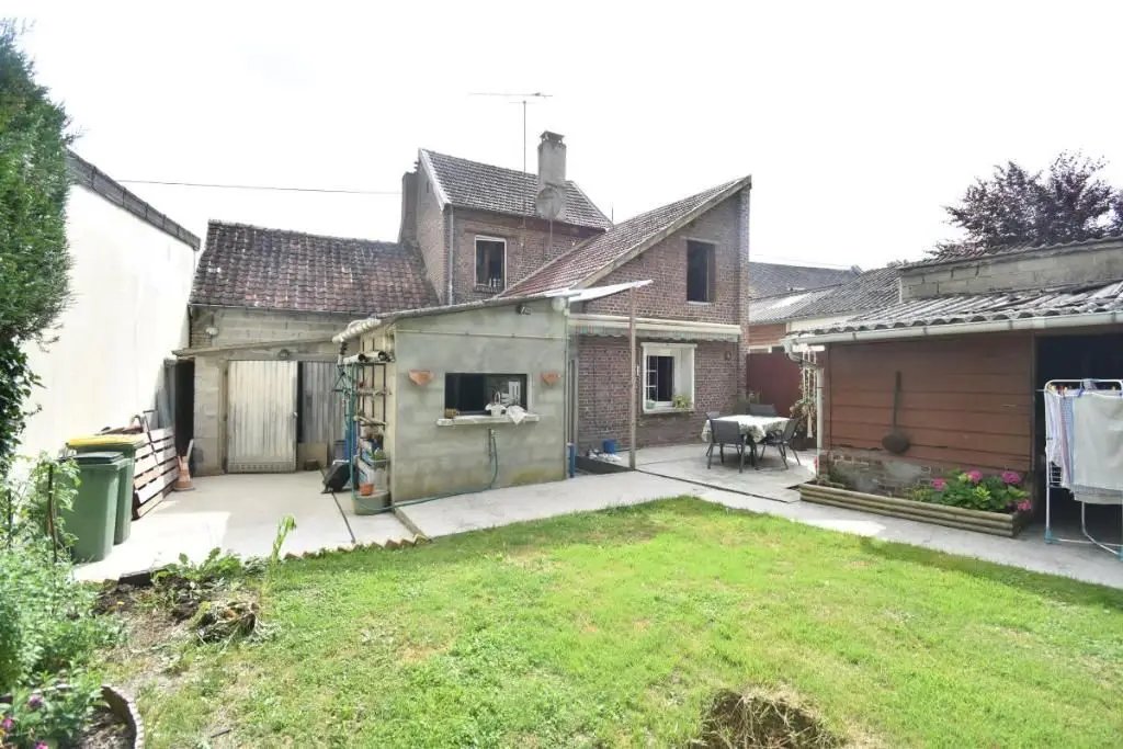 Maison à vendre, 3m², Boves