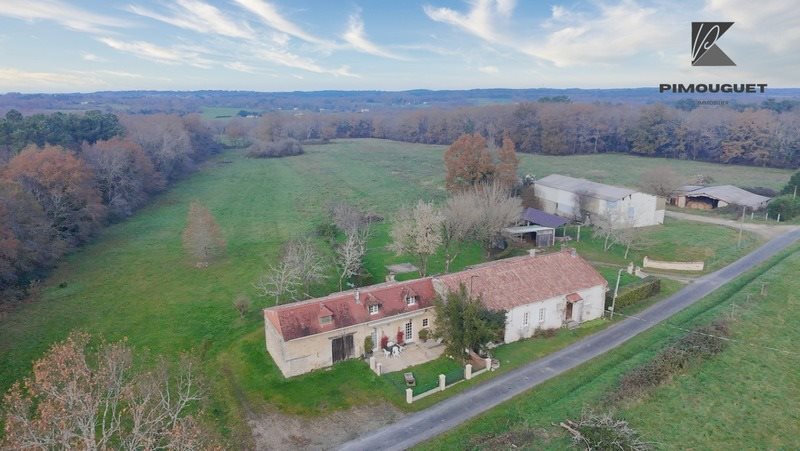 Maison à vendre, 251m², Montazeau