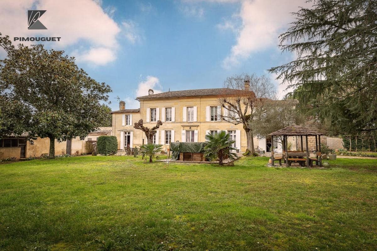 Maison à vendre, 356m², Saint-Émilion
