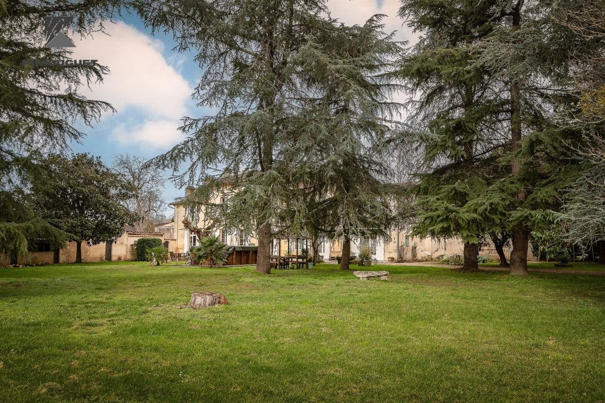 Maison à vendre, 356m², Saint-Émilion