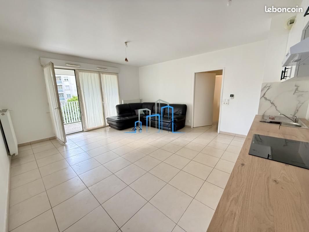 Appartement à louer, 70m², Aubervilliers