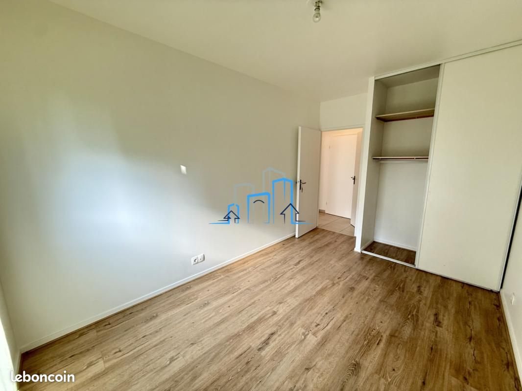 Appartement à louer, 70m², Aubervilliers