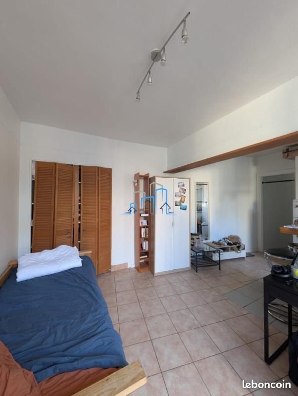 Maison à louer, 27m², Issy-les-Moulineaux