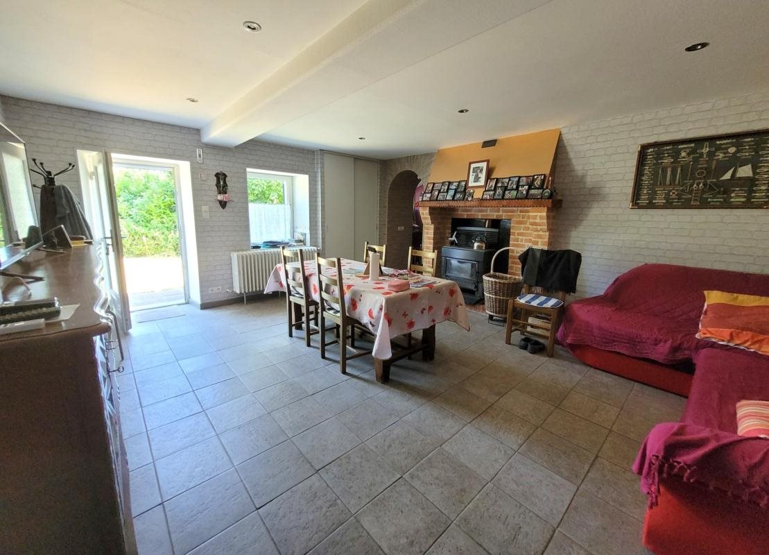 Maison à vendre, 142m², Gouttières