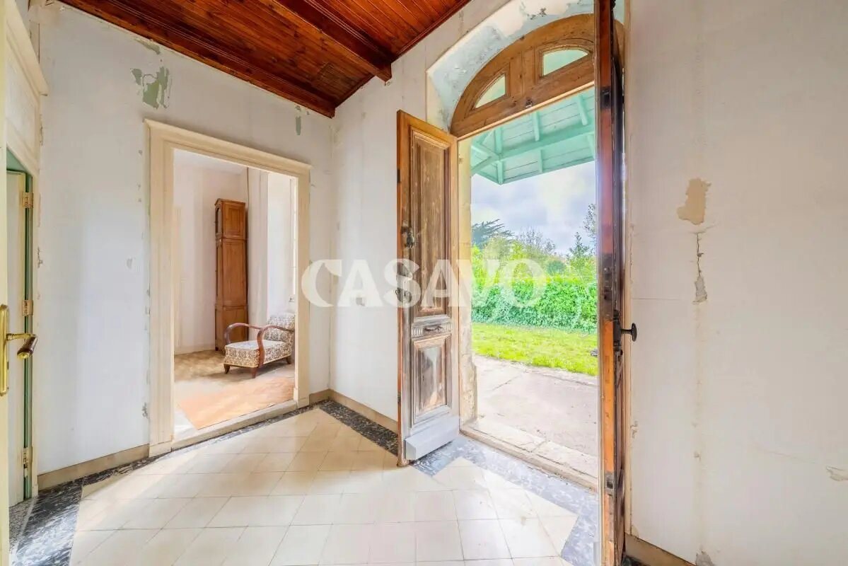 Maison à vendre, 220m², Jau-Dignac-et-Loirac