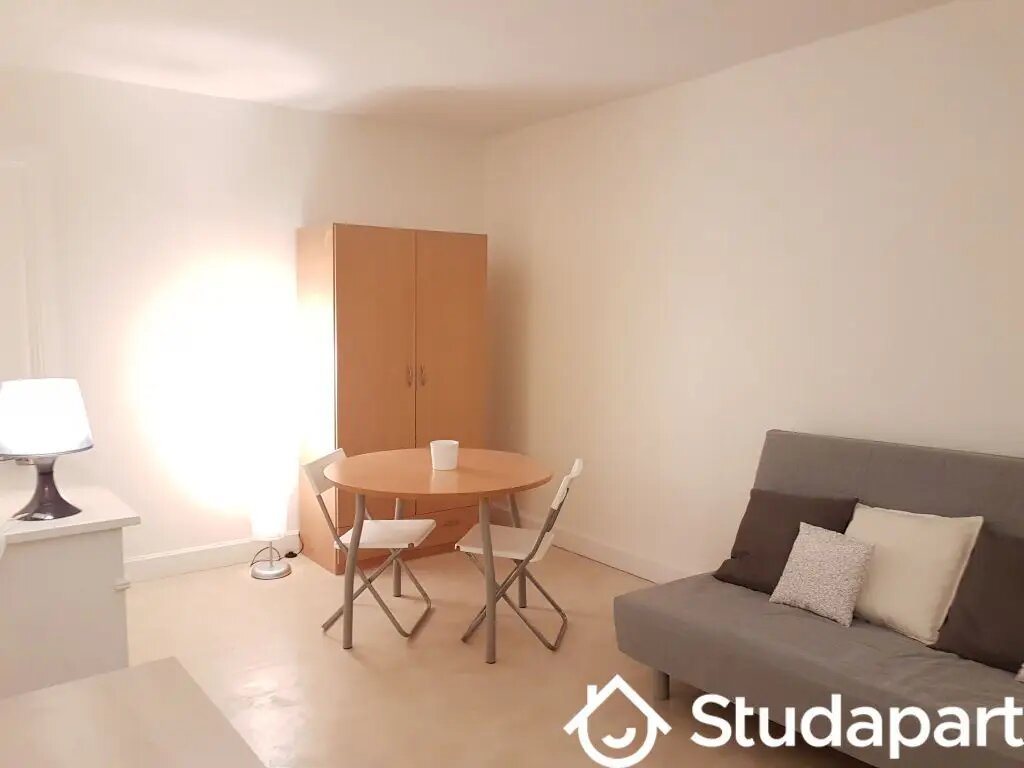 Appartement à louer, 33m², Saint-Etienne