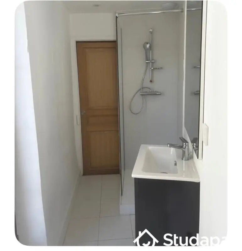 Appartement à louer, 29m², Nîmes