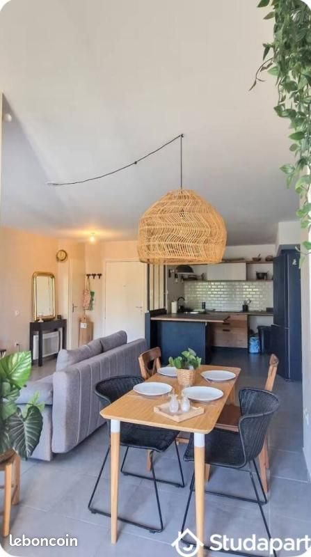 Appartement à louer, 69m², Marseille 9ème