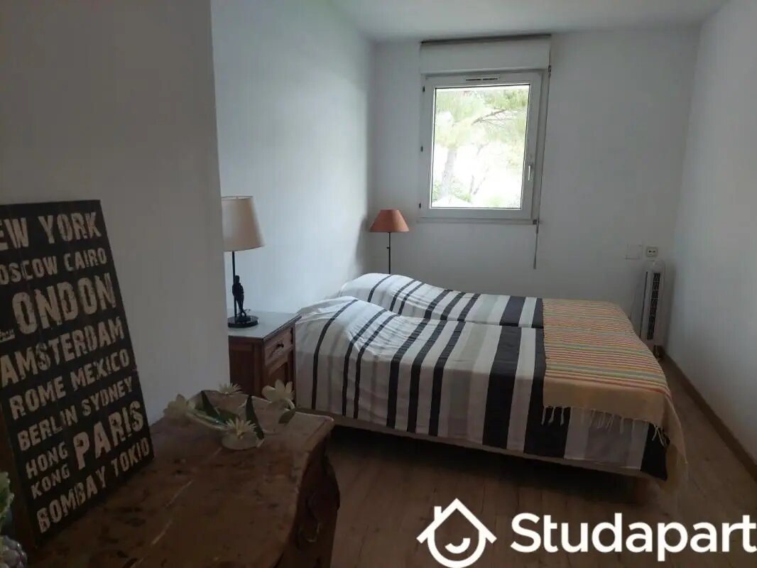 Appartement à louer, 71m², Marseille 8ème