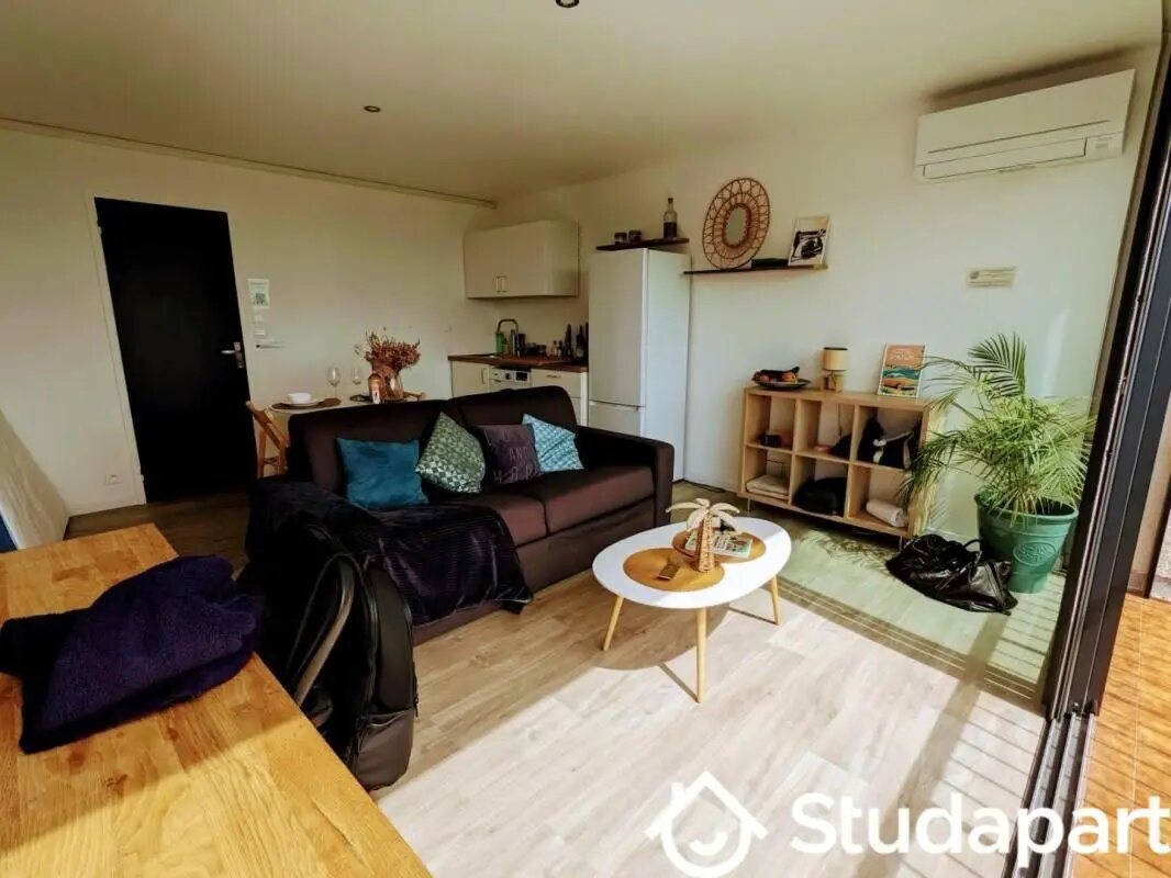 Maison à louer, 35m², Vallauris