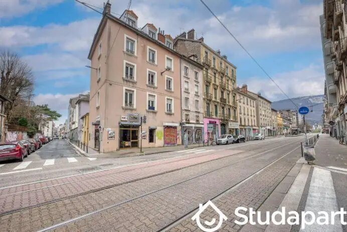 Appartement à louer, 10m², Grenoble