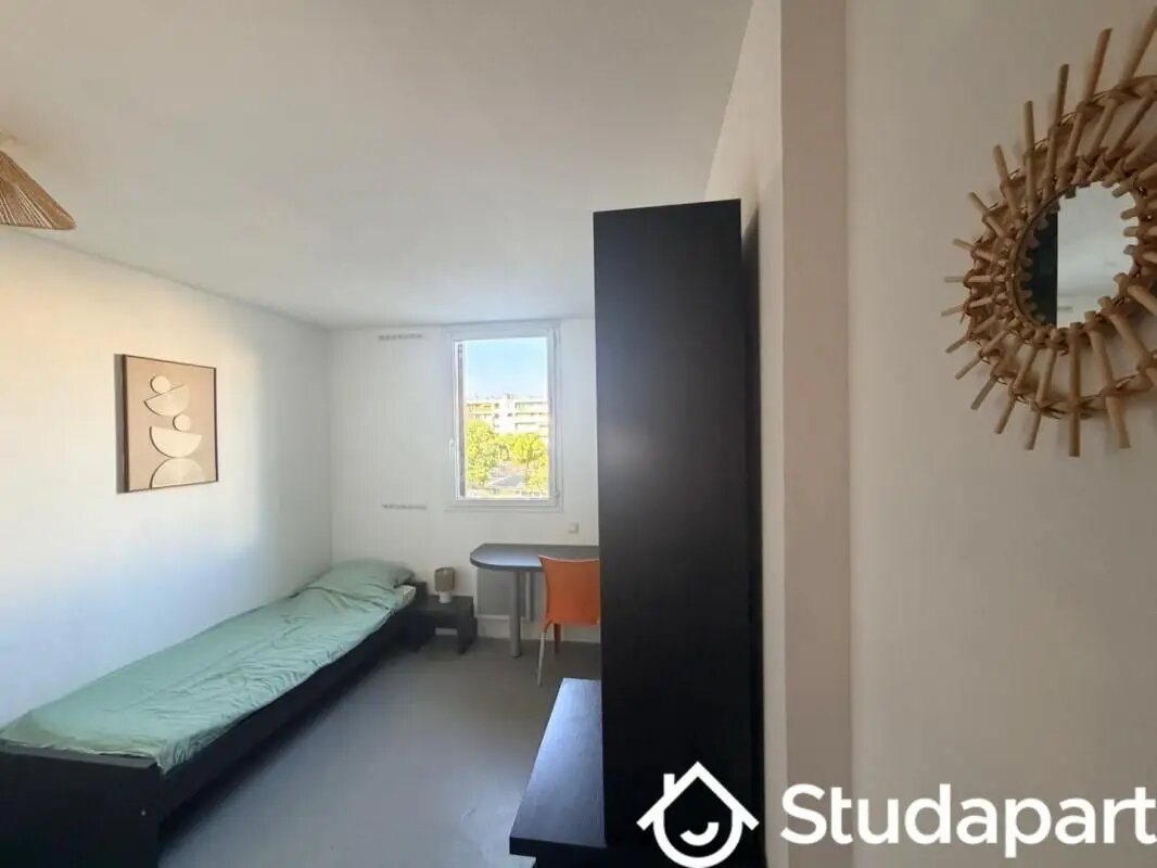 Appartement à louer, 18m², Nîmes