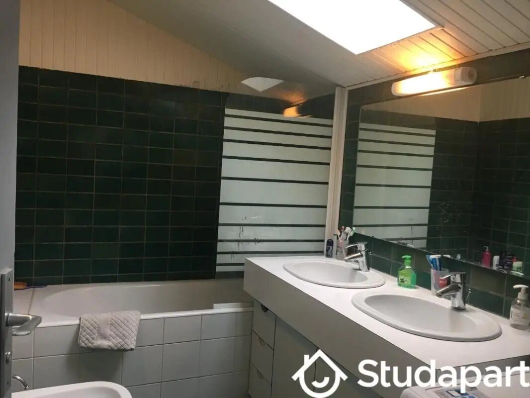 Appartement à louer, 13m², Paris 14ème