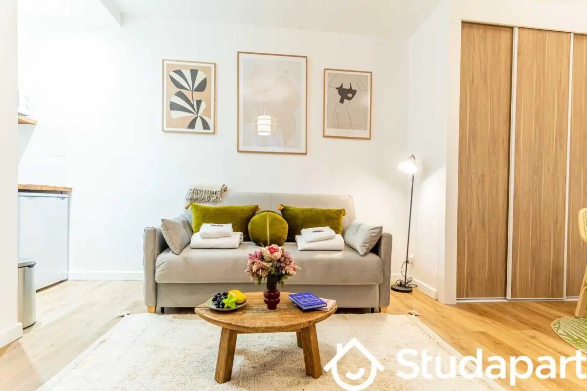 Appartement à louer, 27m², Paris 10ème