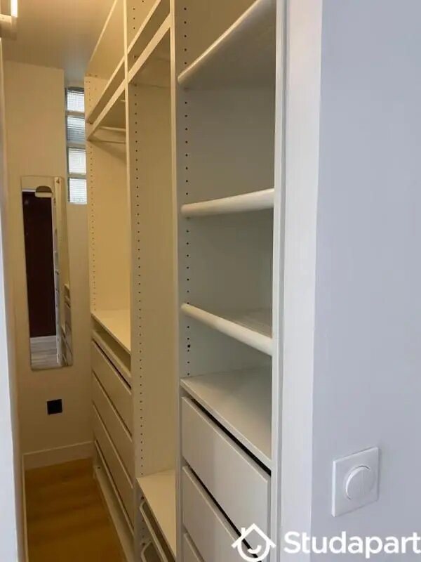 Appartement à louer, 25m², Paris 18ème