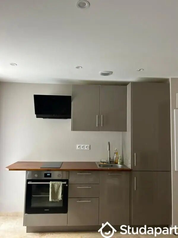 Maison à louer, 20m², Cagnes-sur-Mer