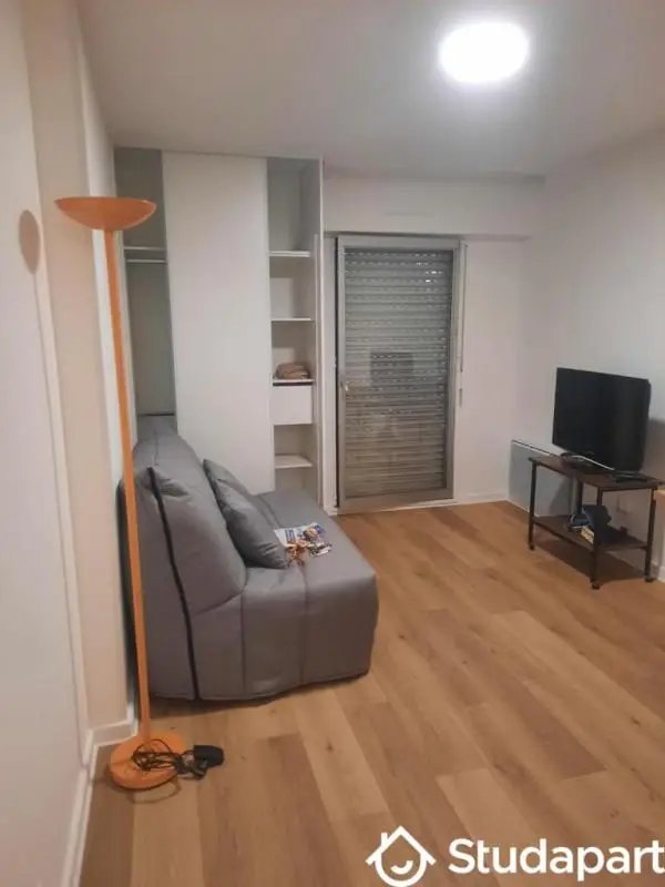 Appartement à louer, 23m², Pau