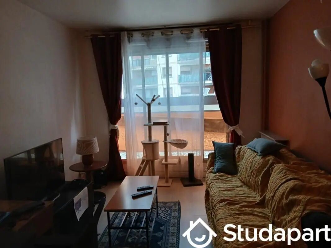 Appartement à louer, 48m², Paris 18ème