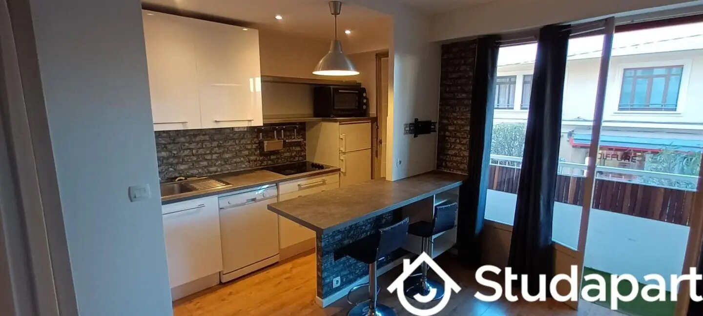 Appartement à louer, 24m², Antibes