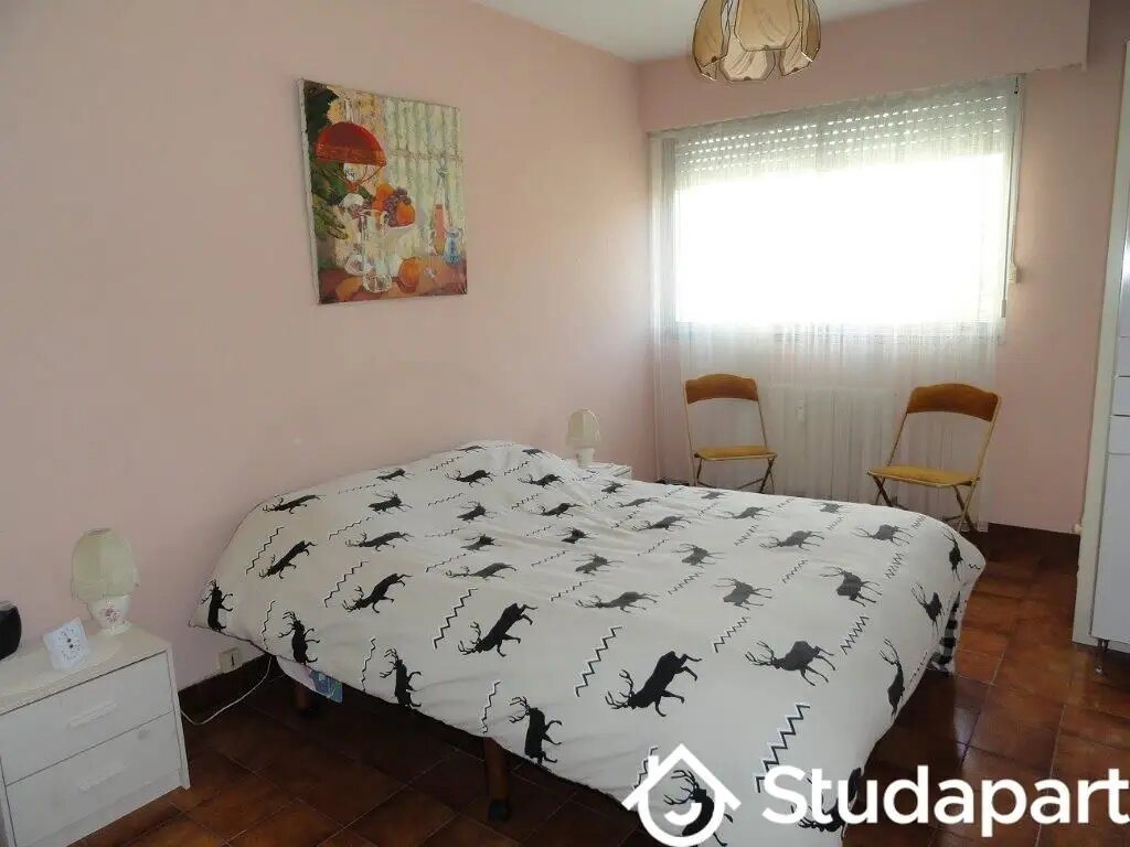 Appartement à louer, 58m², Antibes