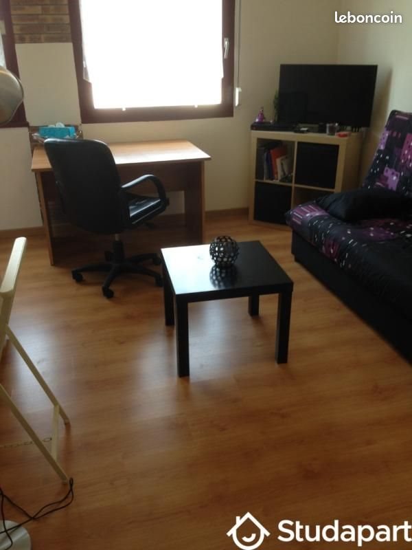 Appartement à louer, 24m², Cergy